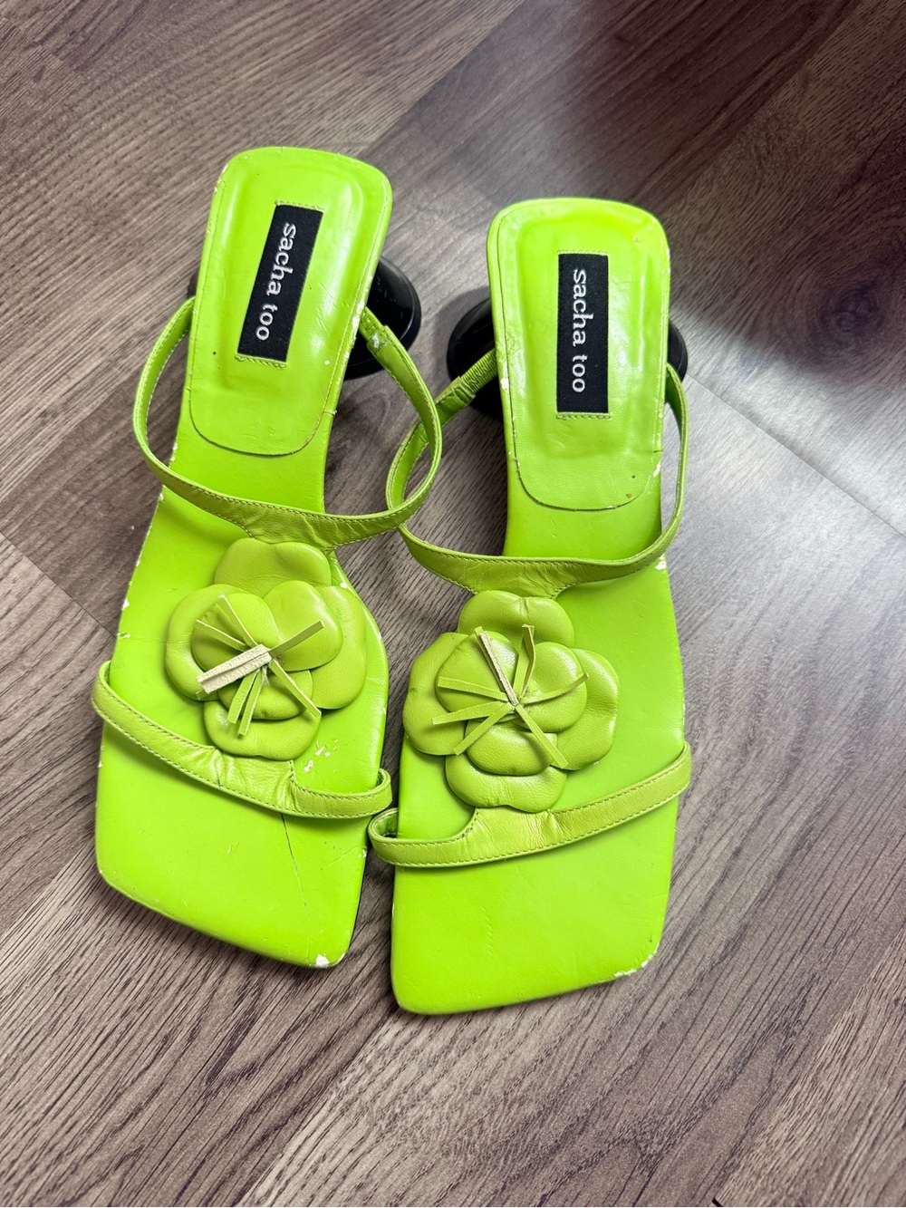 Sacha Too Women's Neon Green Floral Slide Sandals